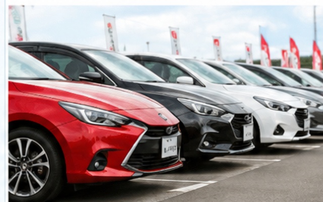福岡の中古車販売店